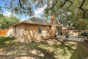  Photo 23
