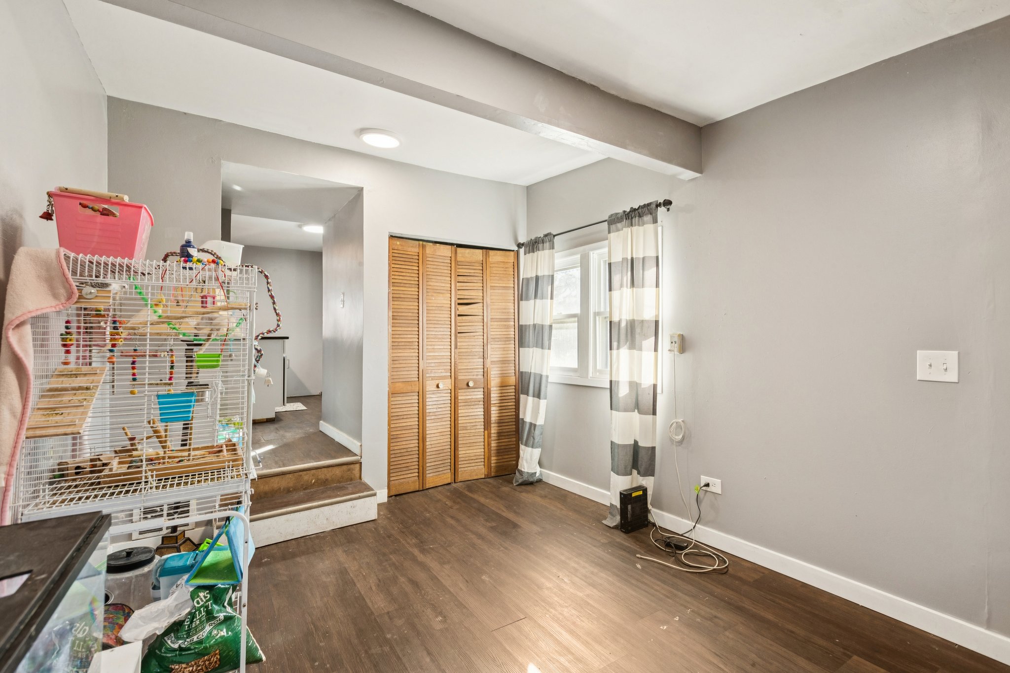 1618 Round Lake Dr-S1202-020.jpg