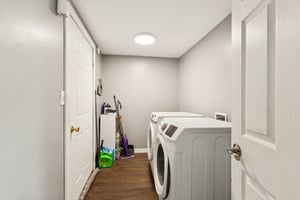 1618 Round Lake Dr-S1202-021.jpg