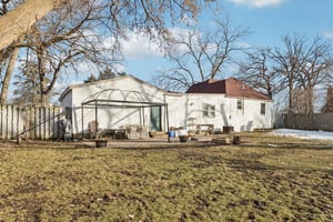 1618 Round Lake Dr-S1202-022.jpg