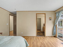  Photo 37