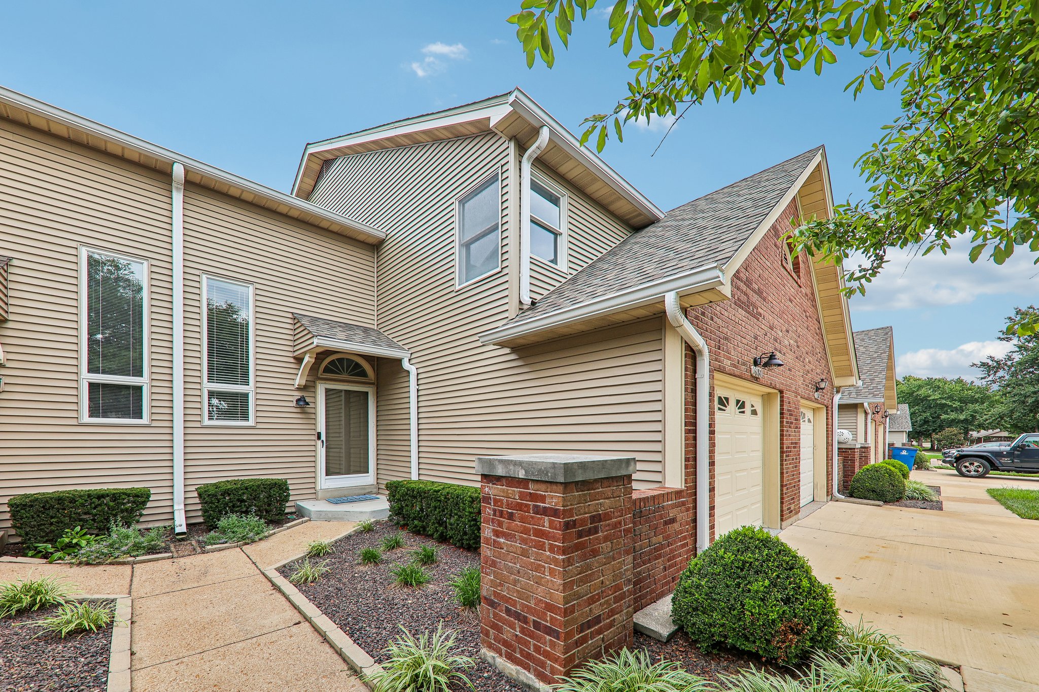 16180 Lea Oak Ct-S1007-002.jpg