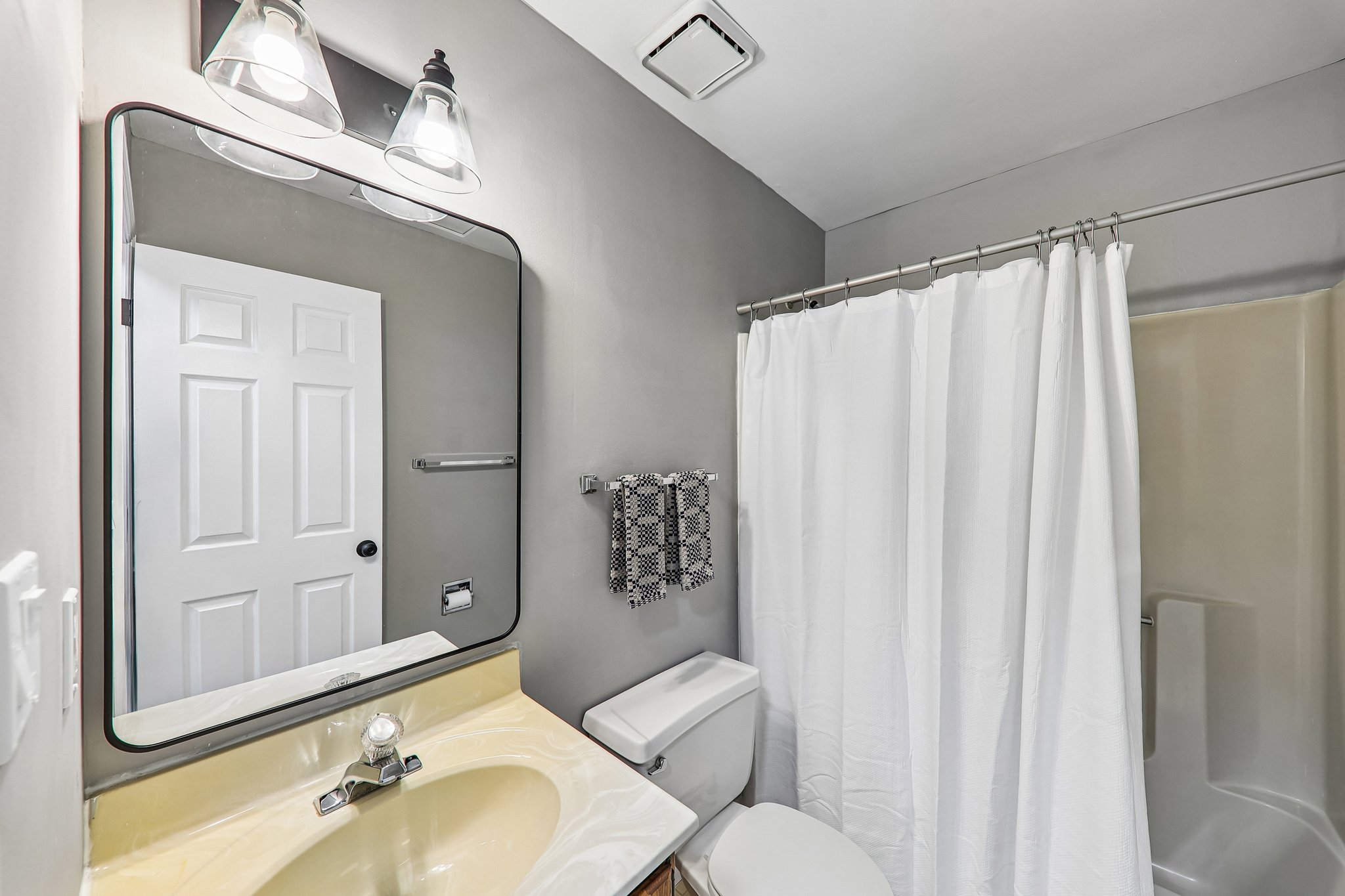 16180 Lea Oak Ct-S1007-027.jpg