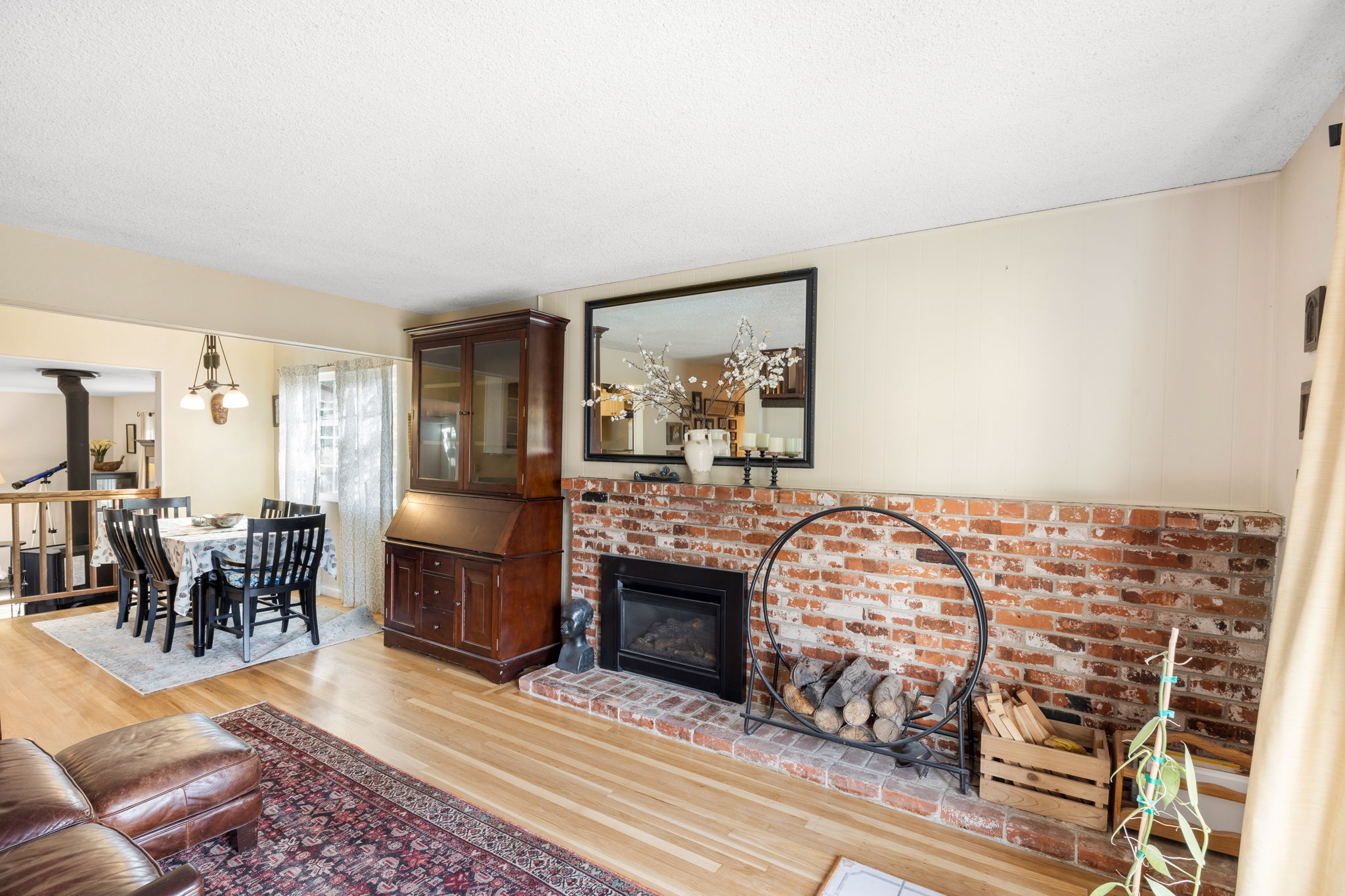 2023-12-06 - 1619 Baywood Ln Davis CA 95618 25