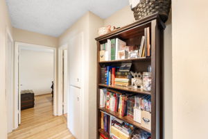 2023-12-06 - 1619 Baywood Ln Davis CA 95618 27