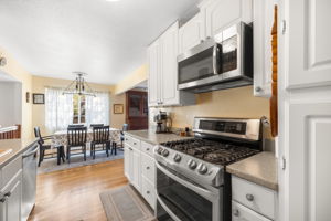 2023-12-06 - 1619 Baywood Ln Davis CA 95618 20