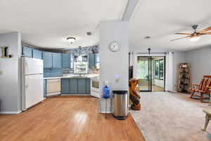 Living Room/Kitchen