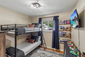 Norman Ave-S1507-019.jpg