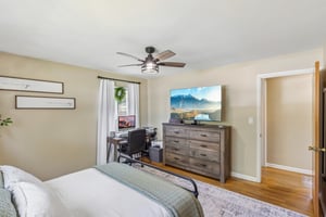 Norman Ave-S1507-024.jpg