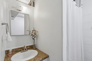 Norman Ave-S1507-031.jpg