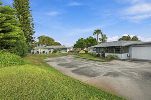 Front Exterior20