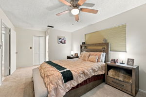 Primary Bedroom1b