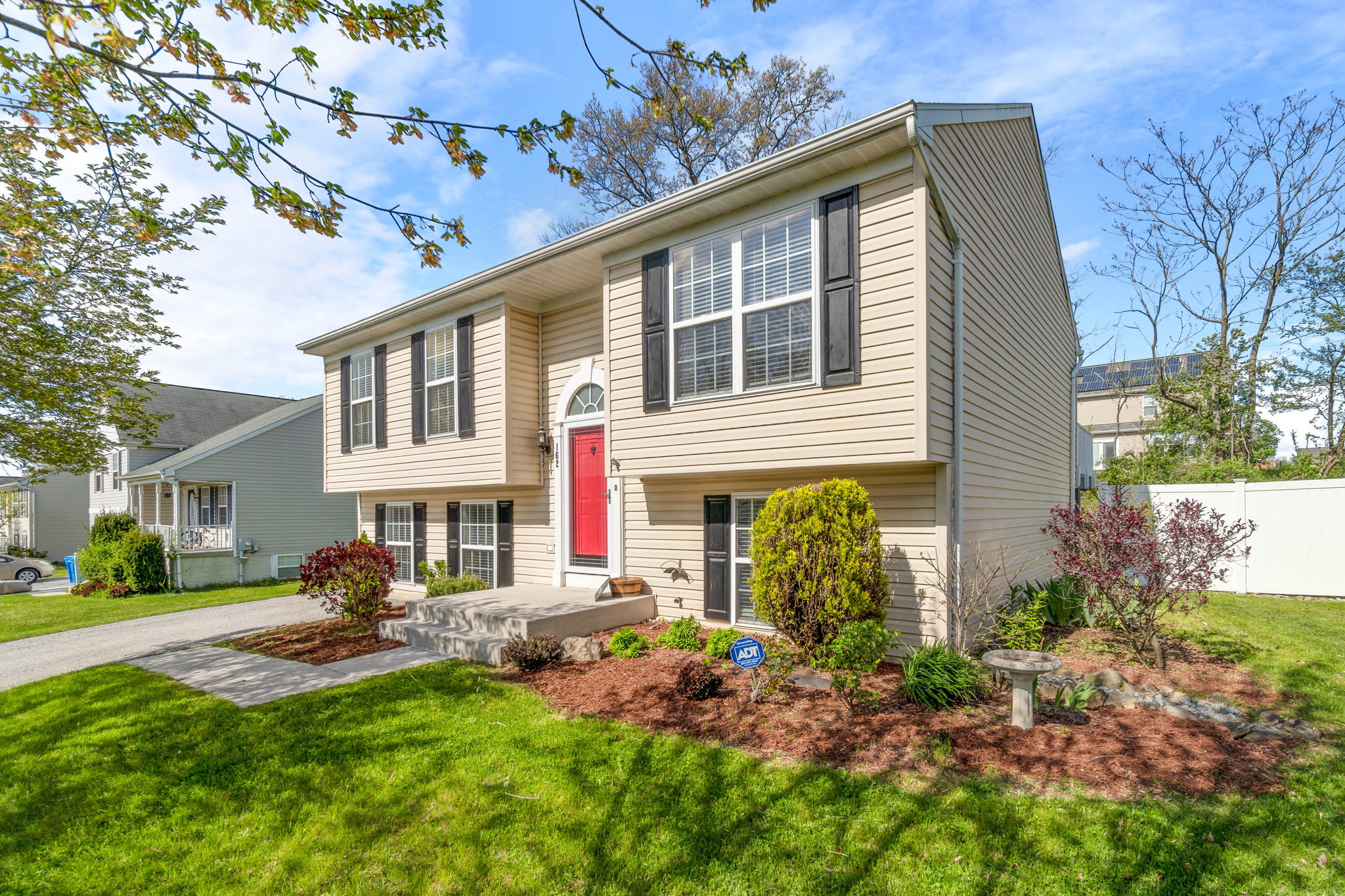 162 Bentley St, Taneytown, MD 21787, USA Photo 3