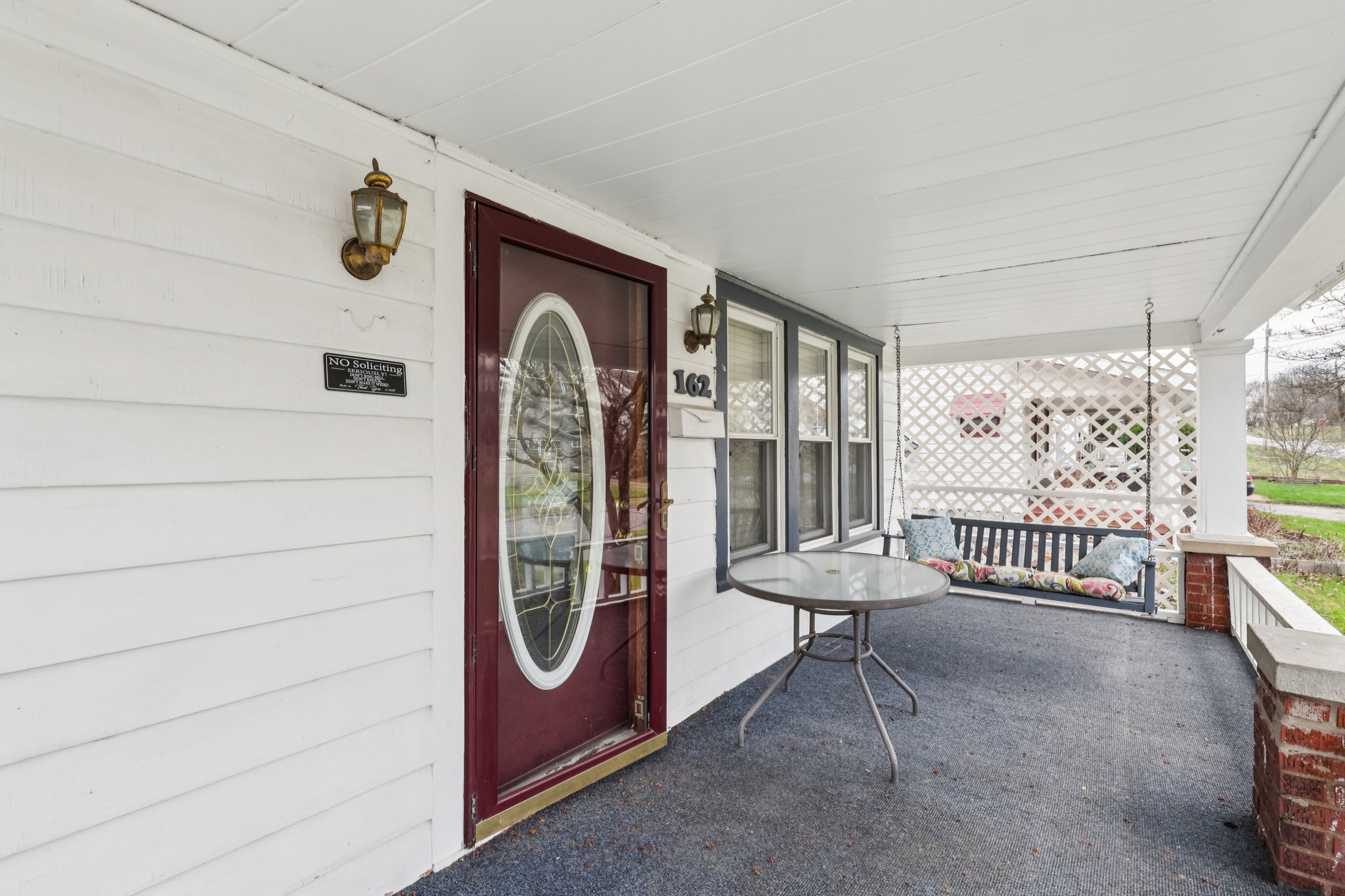 Erskine Ave-S2103-004.jpg