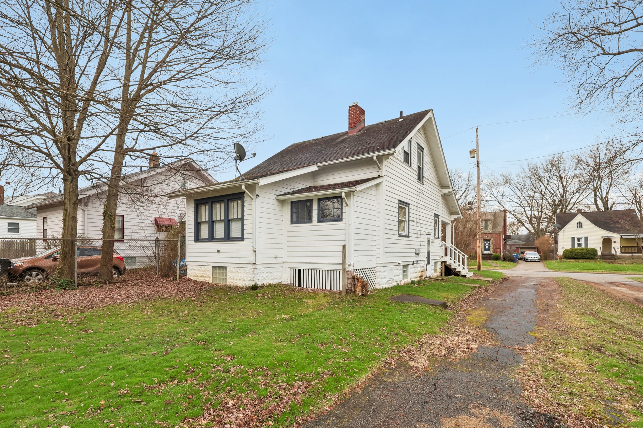 Erskine Ave-S2103-029.jpg