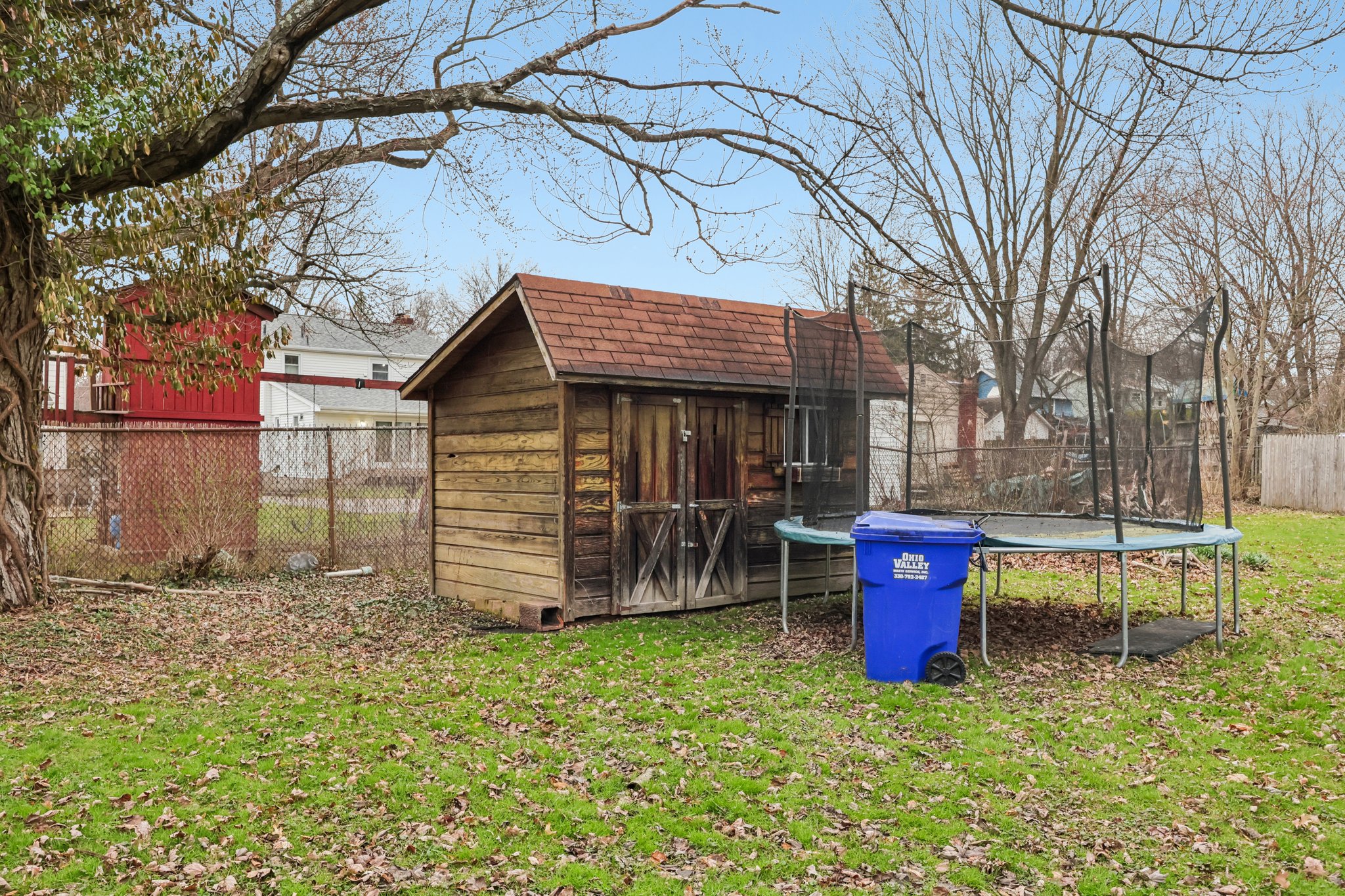 Erskine Ave-S2103-032.jpg