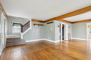 Erskine Ave-S2103-007.jpg