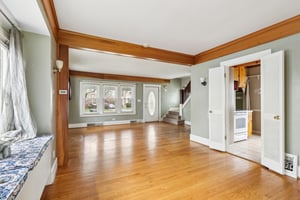 Erskine Ave-S2103-012.jpg