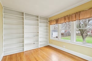 Erskine Ave-S2103-015.jpg