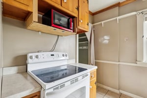 Erskine Ave-S2103-019.jpg