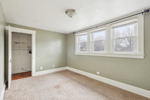 Erskine Ave-S2103-021.jpg