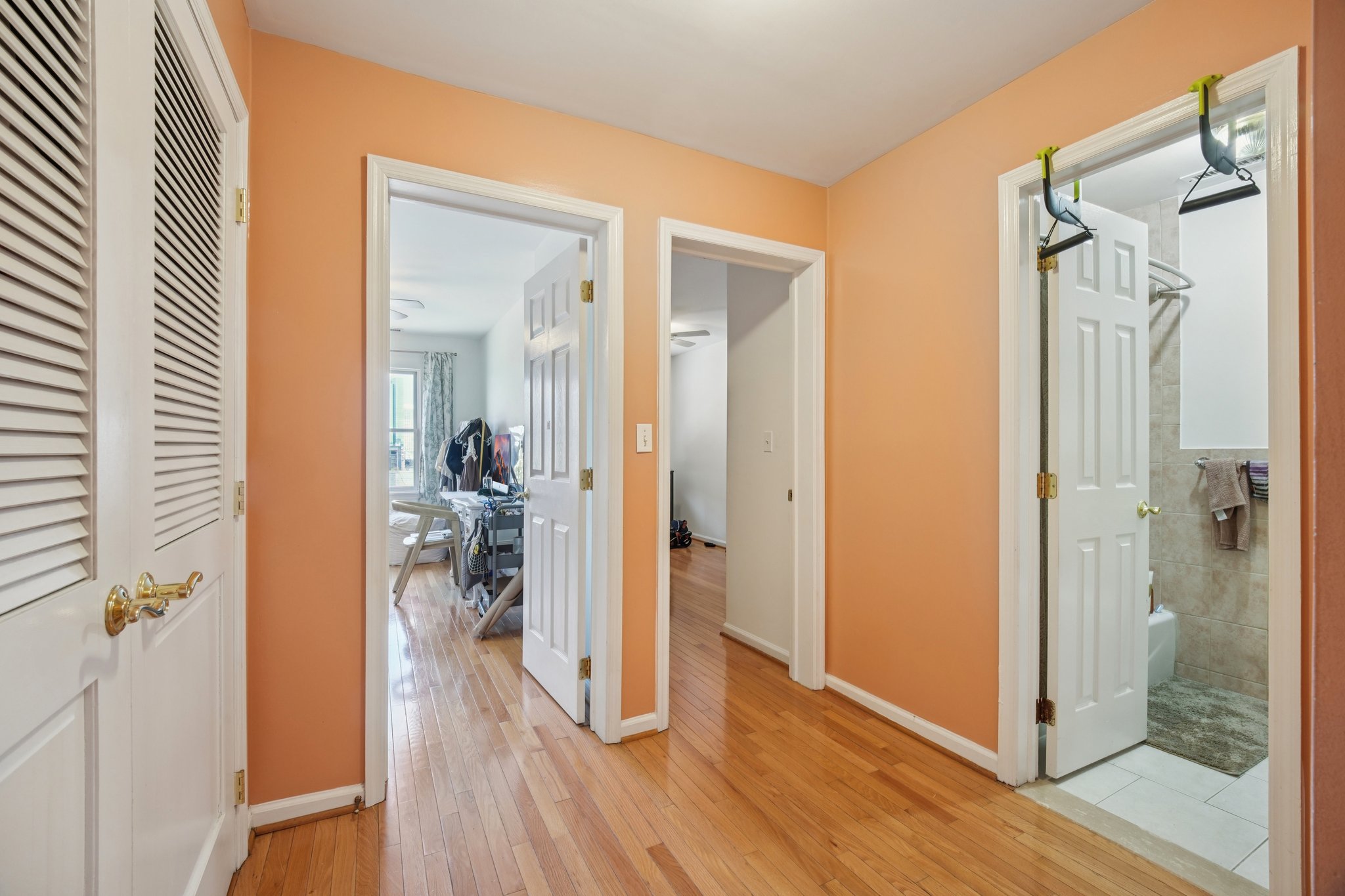 Harding Ave-S1304-018.jpg