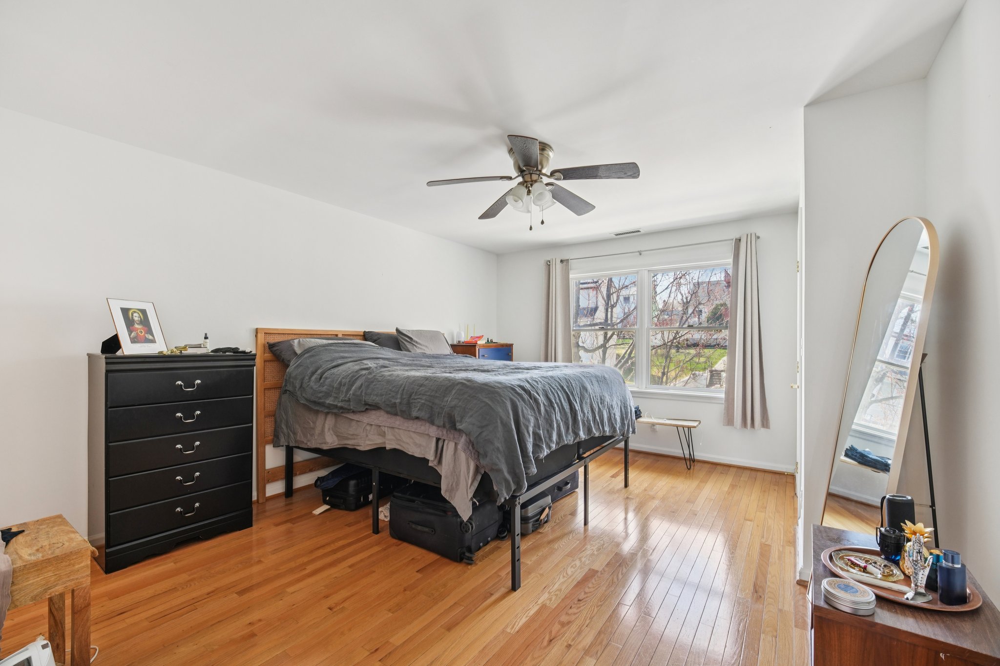 Harding Ave-S1304-024.jpg