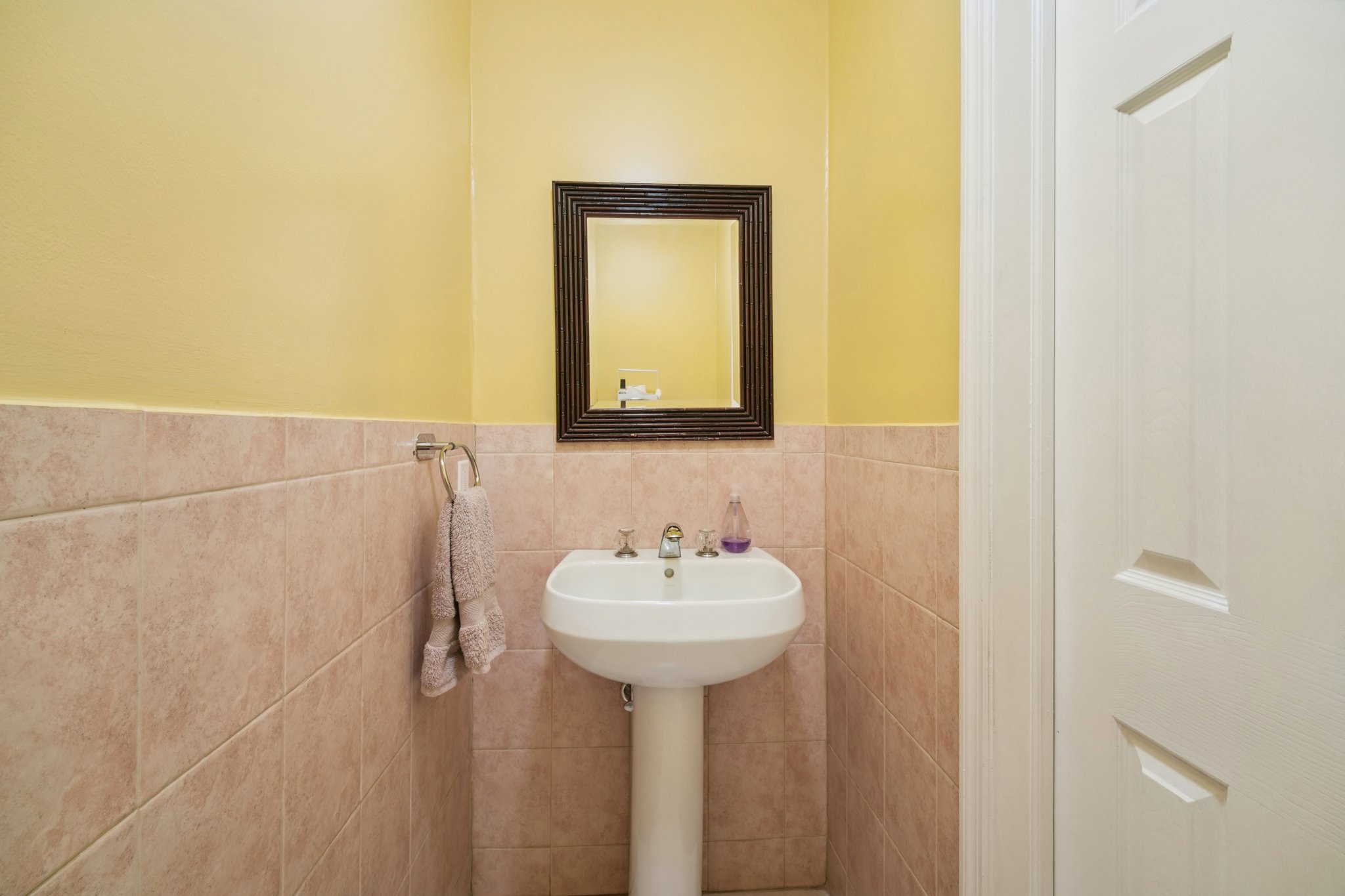 Harding Ave-S1304-030.jpg