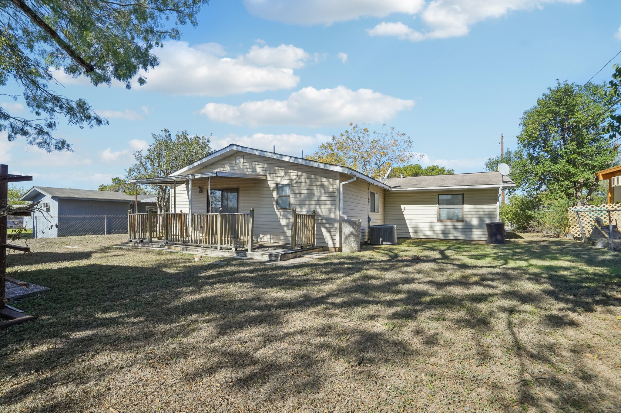 Pleasant Valley St-S0912-027.jpg