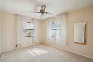 Pleasant Valley St-S0912-019.jpg