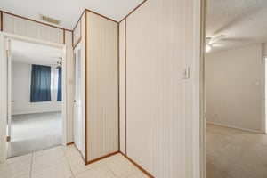 Pleasant Valley St-S0912-023.jpg