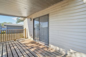 Pleasant Valley St-S0912-026.jpg