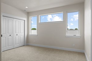  Photo 23