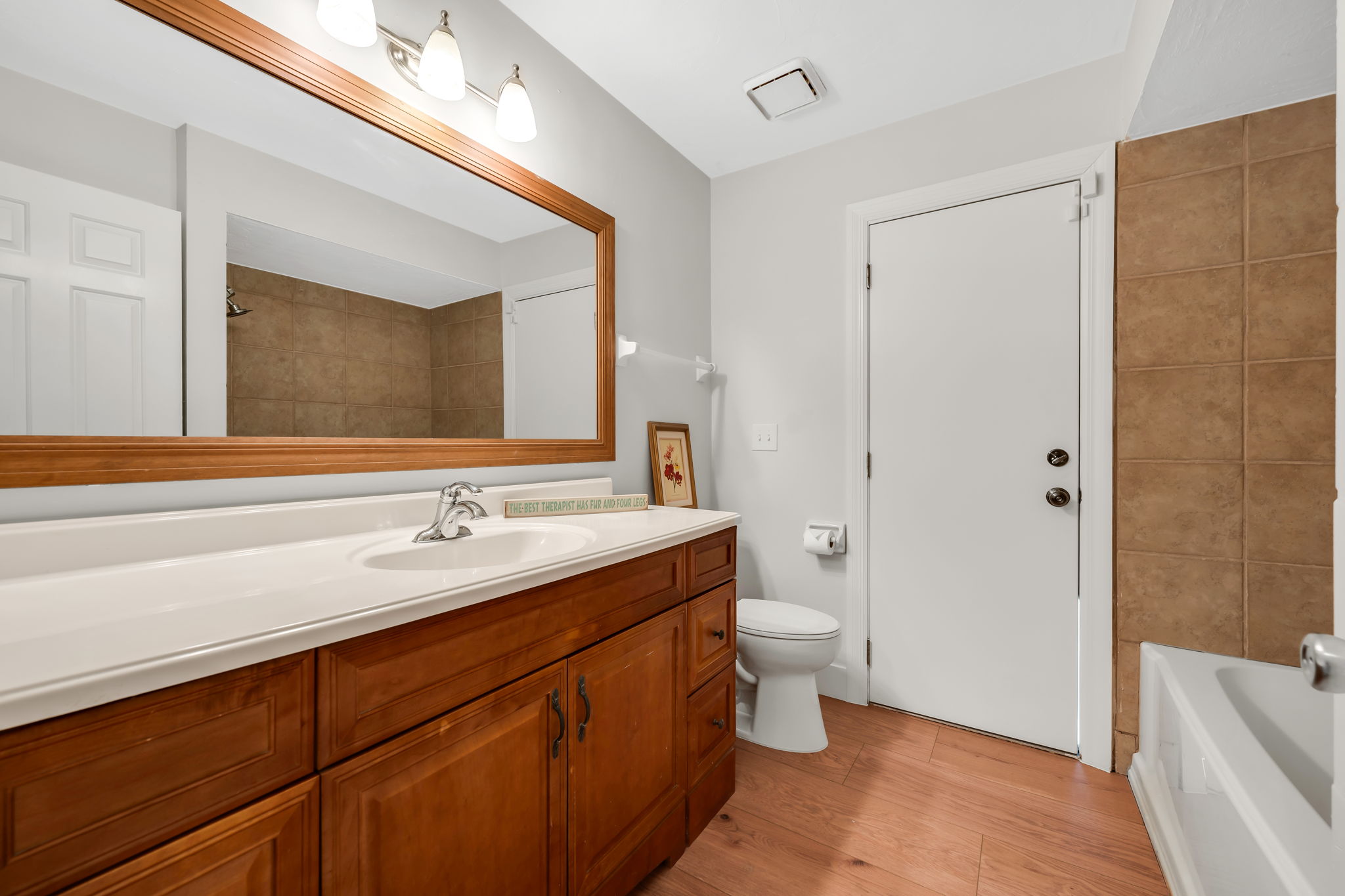 Guest Bath - Pool Bath