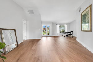 Family - Foyer
