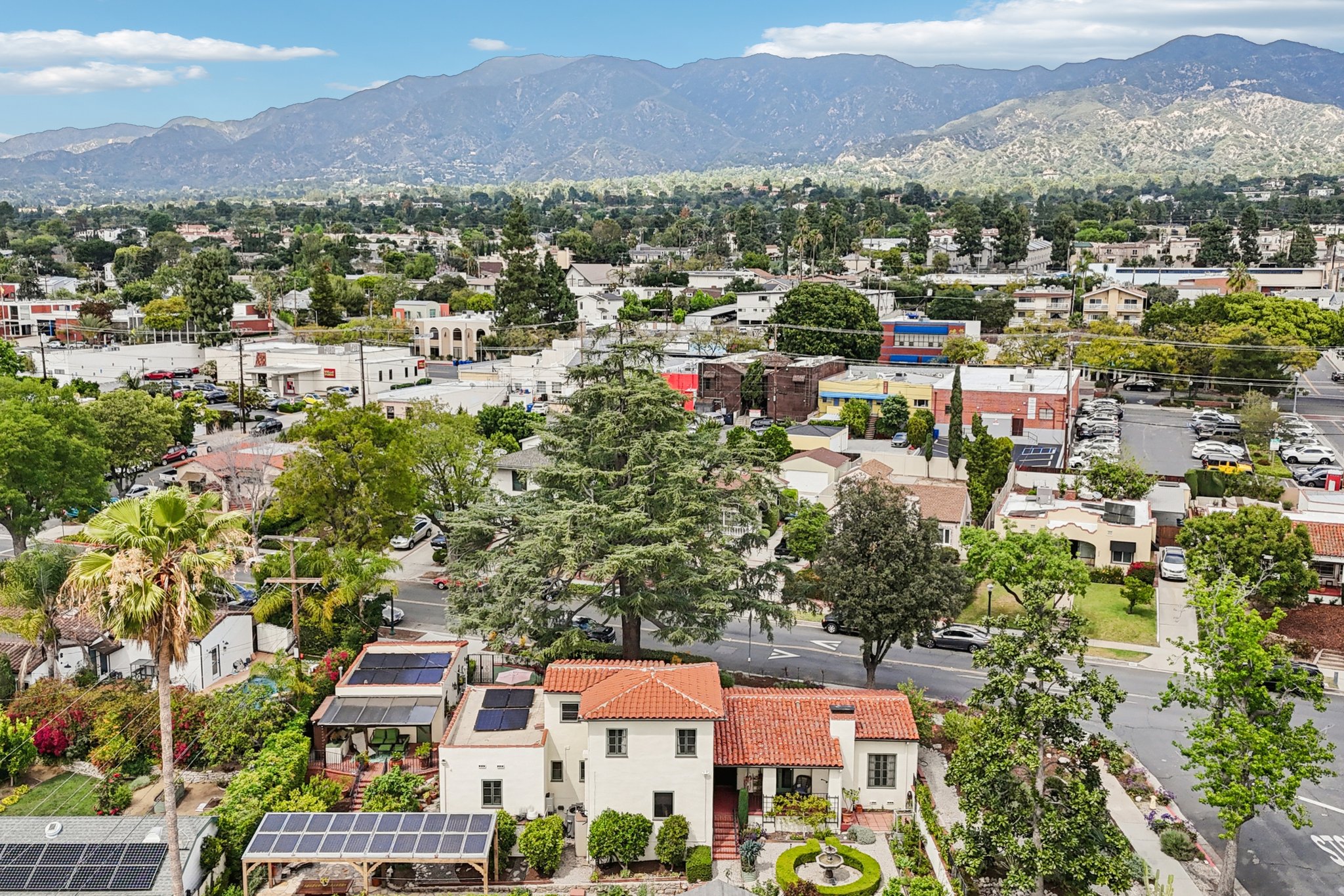 Broadview Dr-S0304-079.jpg