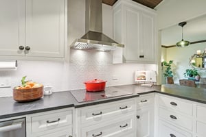 Broadview Dr-S0304-025.jpg