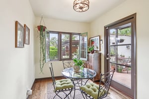 Broadview Dr-S0304-037.jpg