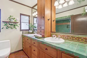 Broadview Dr-S0304-042.jpg