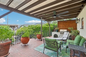 Broadview Dr-S0304-056.jpg