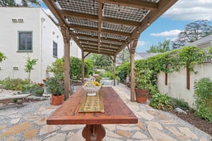 Broadview Dr-S0304-060.jpg