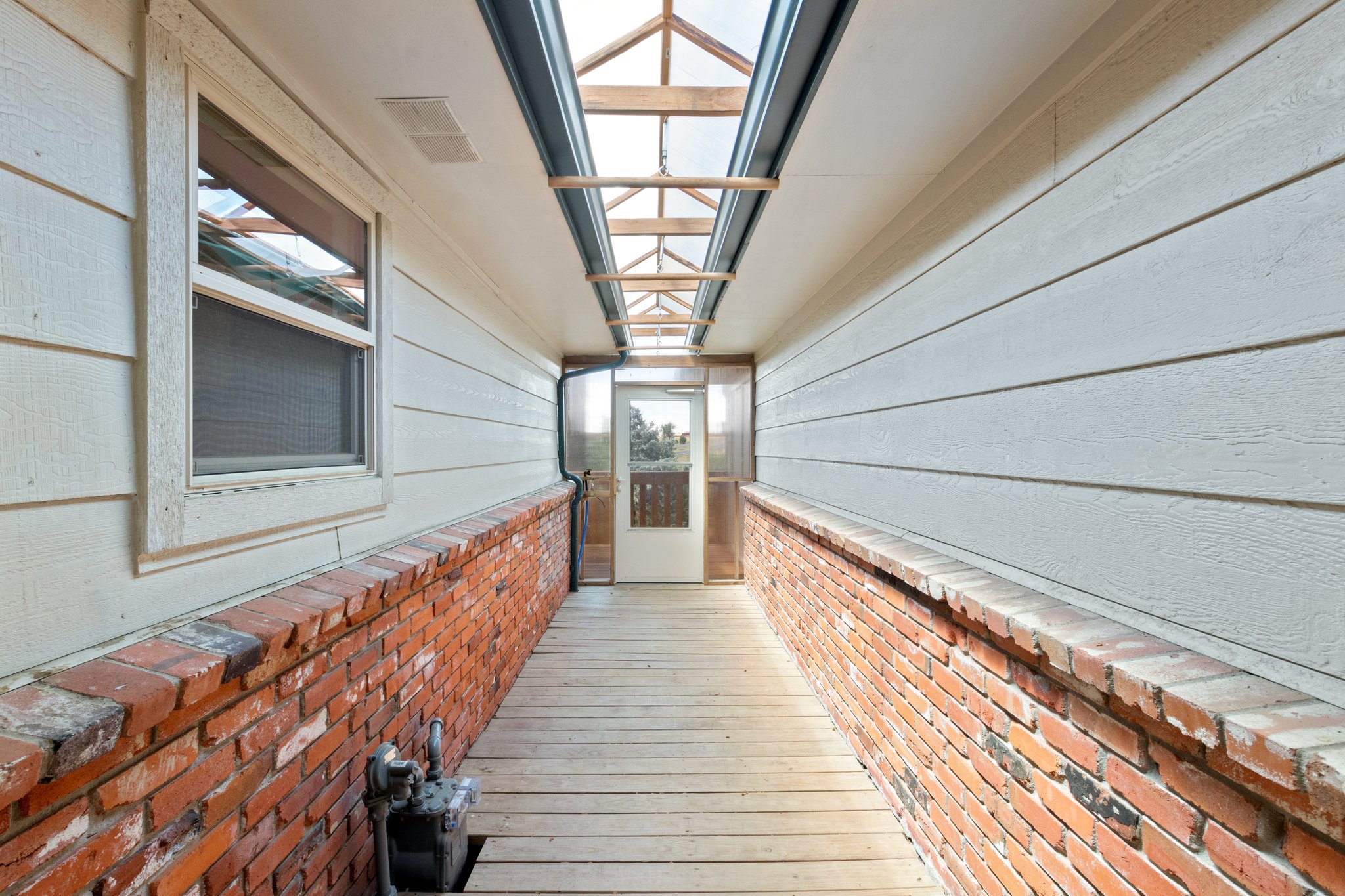 Breezeway/Greenhouse