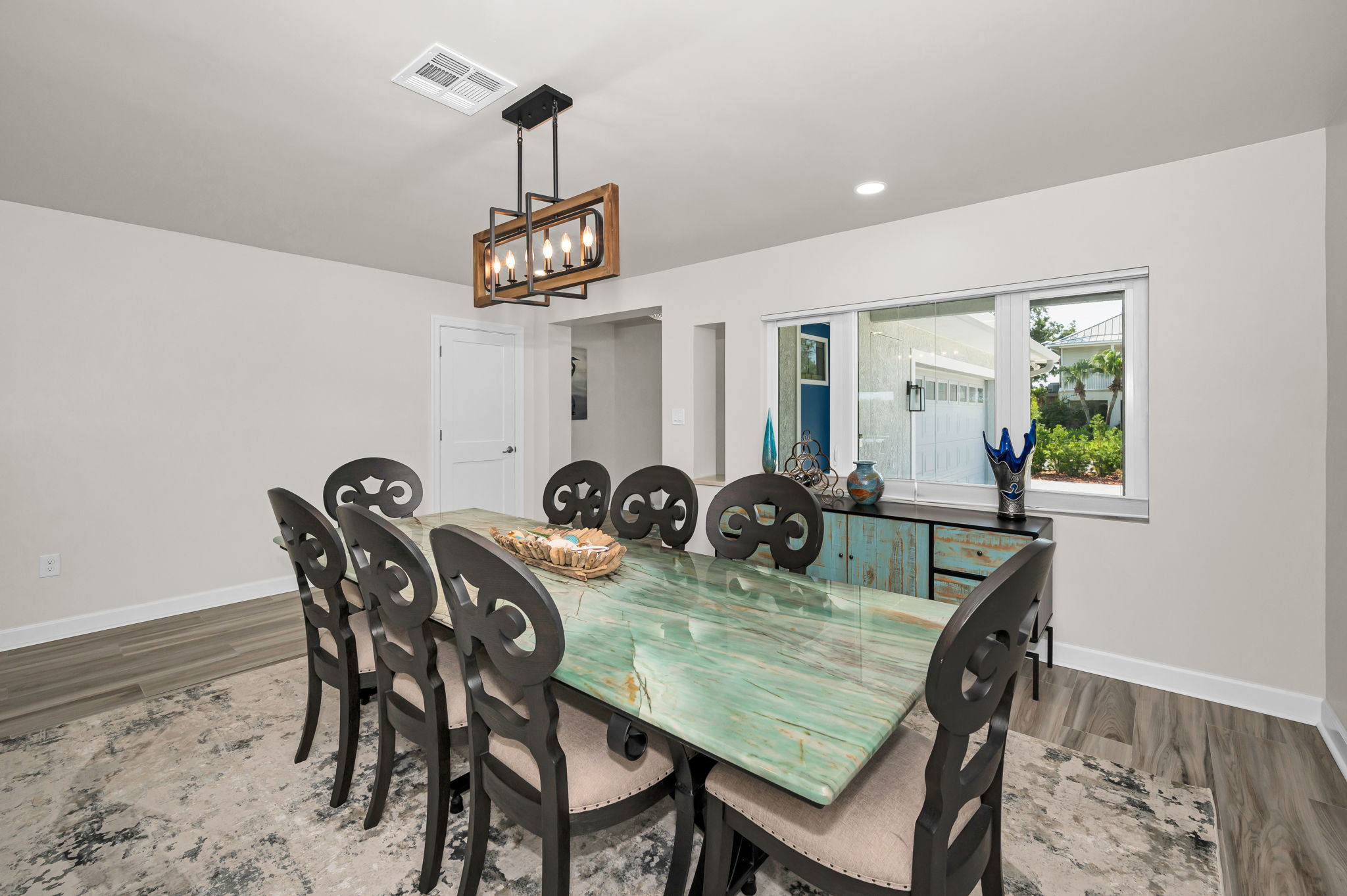 Dining Room2