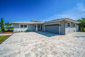 Front Exterior2