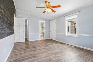 W Schwartz Blvd-S3004-009.jpg