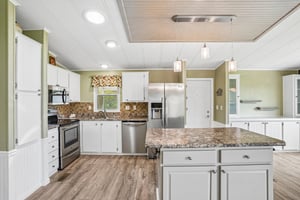 W Schwartz Blvd-S3004-020.jpg