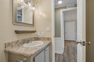 W Schwartz Blvd-S3004-029.jpg