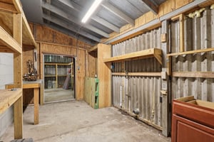 1620 Yvonne St-S2507-051.jpg