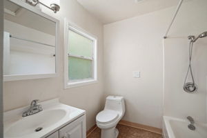 Photo 34