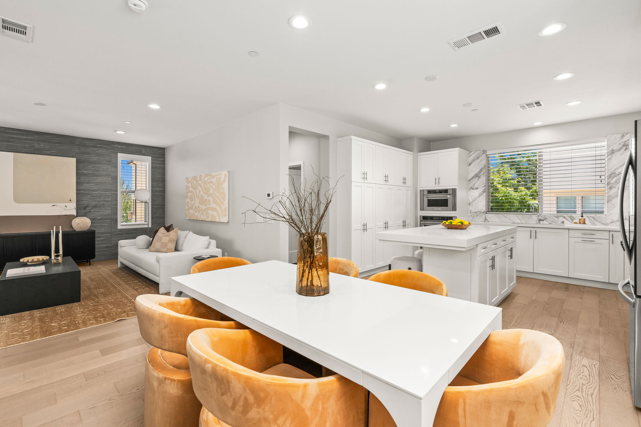 16205 Macy Ln-17